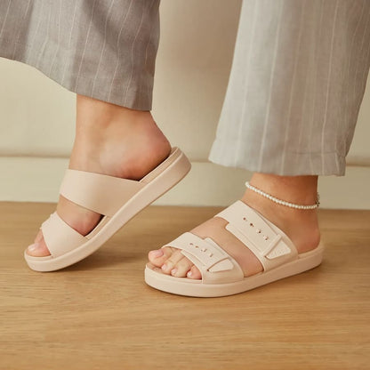 Brooklyn Buckle Low Low - Crocs