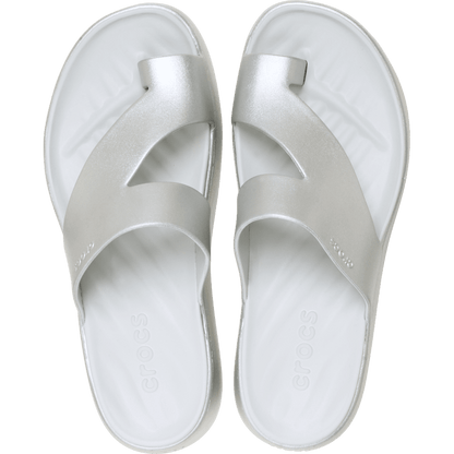 Getaway Metallic Platform Toe Loop - Crocs