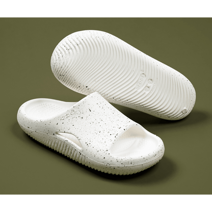 Mellow Recovery Speckle Slide - Crocs