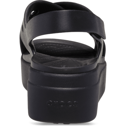 Brooklyn 4U Cross Strap Sandal - Crocs
